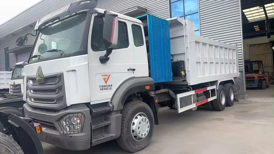 2026 Chinese CNG Dump Truck, exterior 1